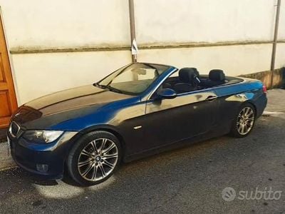 Begagnad BMW 325 Cabriolet 197 HK (144 kW) 2008 Grå Cab