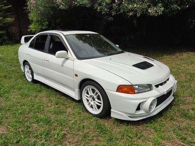 Usata Mitsubishi Lancer 280 CV (205 kW) 1996 Bianco Berlina