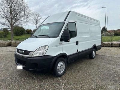 usata Iveco Daily 2.3 mjt pass. medio tetto alto !