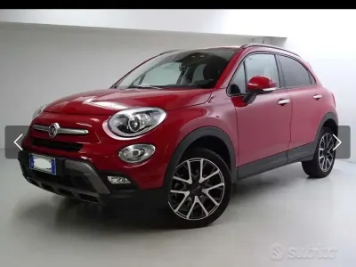 Usata Fiat 500 Cross Plus 140 CV (102 kW) 2015 Rosso Station wagon