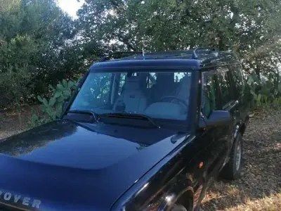 Usata Land Rover Discovery 2 Vogue 139 CV (102 kW) 1999 Blu/azzurro SUV