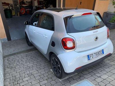 Begagnad Smart ForFour Passion 71 HK (52 kW) 2016 Halvkombi