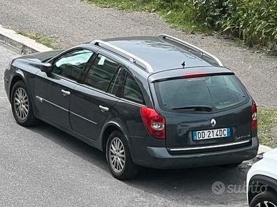 Usata Renault Laguna II 130 CV (95 kW) 2006 Grigio Station wagon