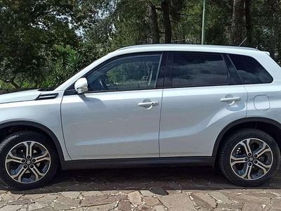Usata Suzuki Vitara 120 CV (88 kW) 2018 Bianco SUV