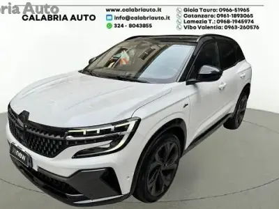 Usata Renault Austral Techno 131 CV (96 kW) 2023 Bianco SUV