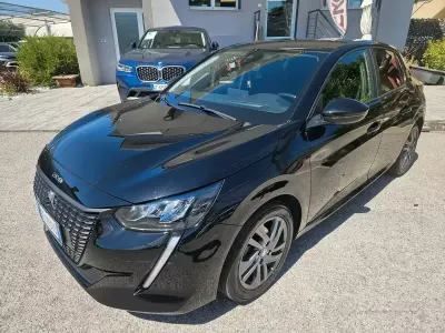Usata Peugeot 208 75 CV (55 kW) 2021 Nero Utilitaria