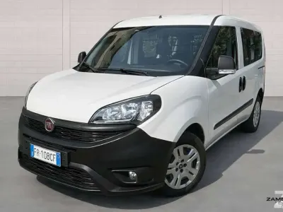 Usata Fiat Doblò 95 CV (69 kW) 2018 Bianco Monovolume