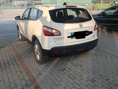 Usata Nissan Qashqai Tekna 110 CV (80 kW) 2011 Bianco SUV