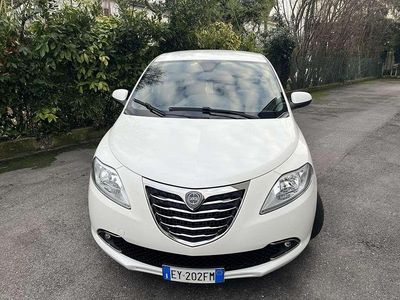 Usata Lancia Ypsilon S 95 CV (69 kW) 2014 Utilitaria