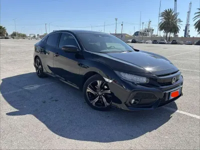 Usata Honda Civic Executive 120 CV (88 kW) 2019 Nero Berlina