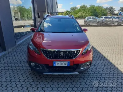 Usata Peugeot 2008 Allure 83 CV (61 kW) 2018 Rosso SUV