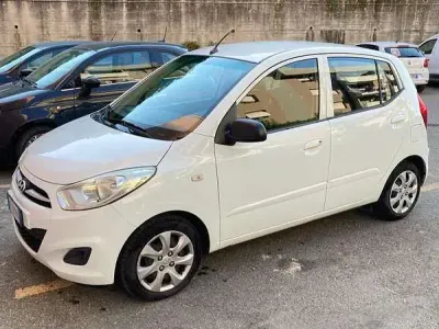 Usata Hyundai i10 Classic 69 CV (50 kW) 2011 Bianco Utilitaria
