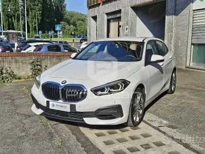 Occasion BMW 118 Advantage 140 ch (102 kW) 2020 Blanc Citadine