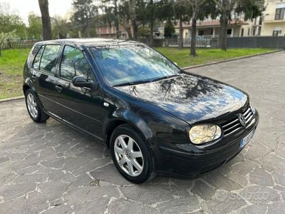 usata VW Golf IV 1.6 16v benzina