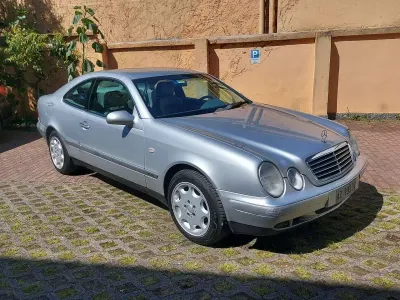 Usata Mercedes CLK230 Elegance 193 CV (141 kW) 1998 Argento Coupé