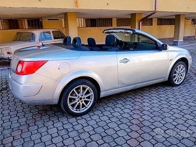 Usata Renault Mégane Cabriolet 150 CV (110 kW) 2006 Grigio Cabrio