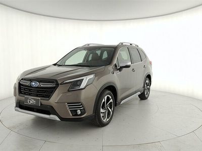 usata Subaru Forester 2.0i e-boxer Premium lineartronic