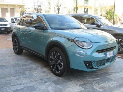 Usata Fiat 600 La Prima 110 CV (80 kW) 2025 Verde SUV
