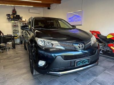 Usata Toyota RAV4 Style 125 CV (91 kW) 2015 Blu SUV