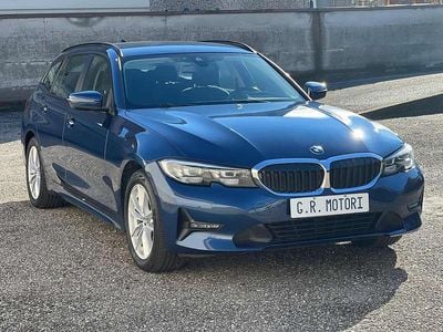 Blu/azzurro Usata 2021 BMW 318 Advantage Station wagon | 21.990 € (Buon prezzo)