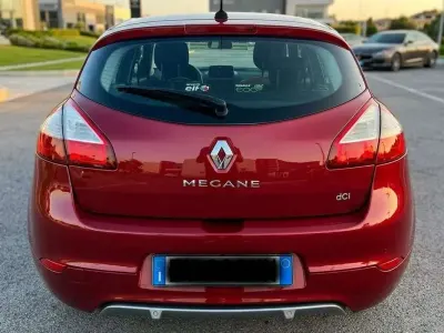 Usado Renault Mégane GT GT 110 CV (80 kW) 2014 Rojo Coupe