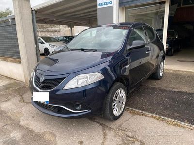 usata Lancia Ypsilon 0.9 TwinAir 85 CV 5 porte Metano Ec