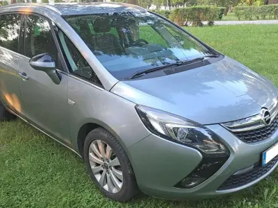 Usata Opel Zafira Tourer