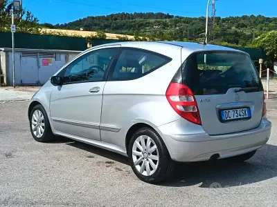 Usata Mercedes A170 116 CV (85 kW) 2006 Grigio Coupé