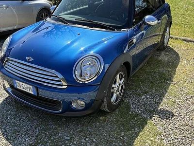 Begagnad Mini Cooper 75 HK (55 kW) 2012 Halvkombi
