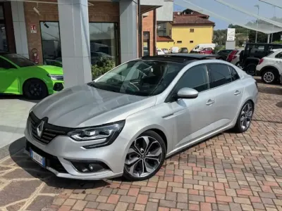 Usata Renault Mégane IV 140 CV (102 kW) 2019 Argento Coupé