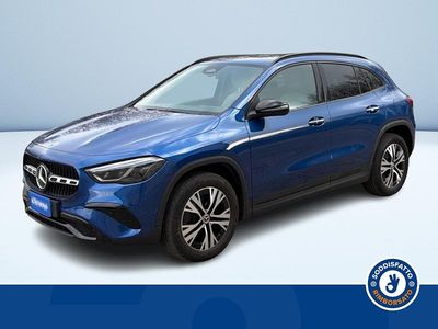 Usata Mercedes GLA180 Advanced 116 CV (85 kW) 2024 Grigio metallizzato SUV