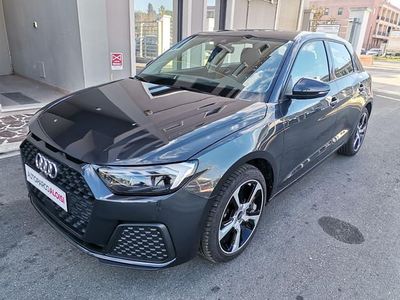 Usata Audi A1 110 CV (80 kW) 2023 Grigio SUV