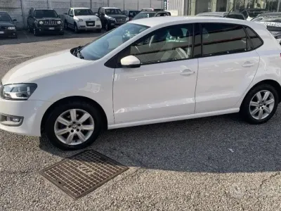 Usata VW Polo 85 CV (62 kW) 2010 Bianco Utilitaria