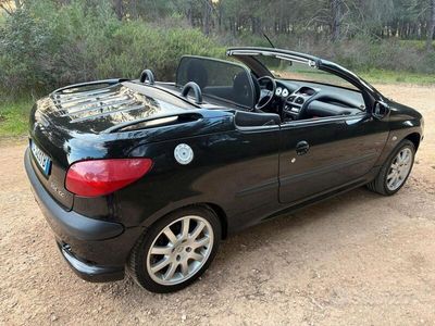 Usata Peugeot 206 CC 2002 Nero Cabrio