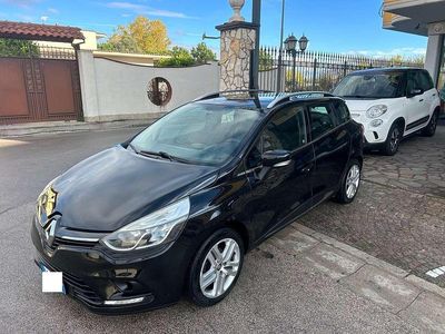 Usata Renault Clio GrandTour Intens 75 CV (55 kW) 2016 Nero Station wagon