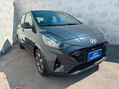 Usata Hyundai i10 67 CV (49 kW) 2023 Grigio Utilitaria