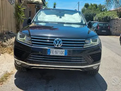 Usata VW Touareg 204 CV (150 kW) 2016 Nero SUV