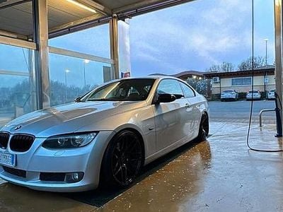 Usata BMW 320 220 CV (161 kW) 2007 Grigio Coupé