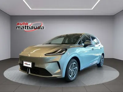 Nuova MG MG4 EV Comfort 110 kW (150 CV) 2026 Stone green Utilitaria