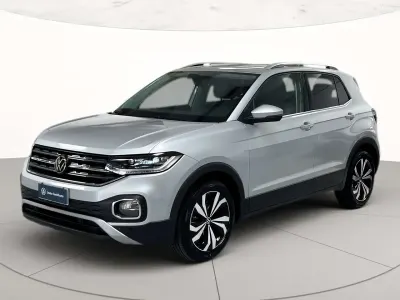 Usata VW T-Cross Advance 110 CV (80 kW) 2023 Reflex silver metallizzato SUV