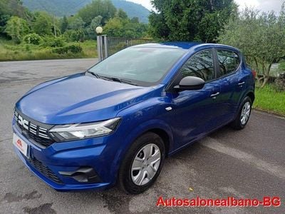 Blu Usata 2023 Dacia Sandero Essentiel | 11.900 € (Buon prezzo)