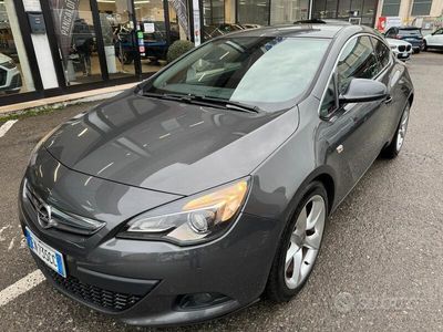 usata Opel Astra GTC 2.0 cdti ecotec CosmoUNICO PROP.NAVY19CLIM