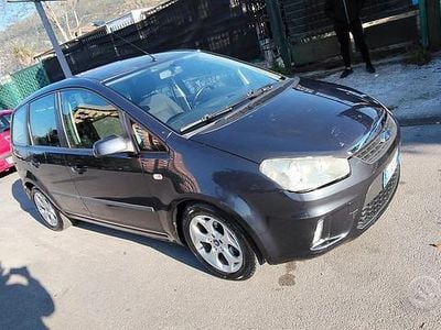 Begagnad Ford C-MAX 90 HK (66 kW) 2007 Grå Minibuss