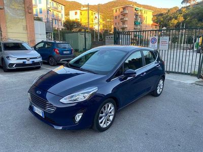 Begagnad Ford Fiesta Titanium 75 HK (55 kW) 2020 Blå Halvkombi
