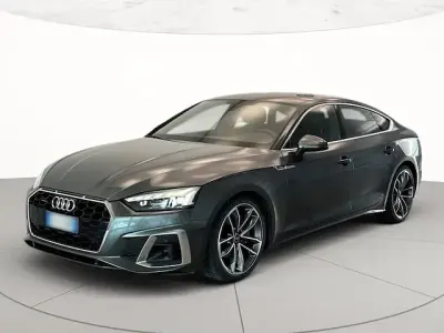 Usata Audi A5 Sportback S-Line 204 CV (150 kW) 2021 Grigio daytona perla Utilitaria
