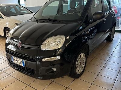 Usata Fiat Panda Lounge 69 CV (50 kW) 2015 Nero Utilitaria