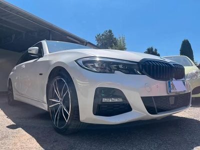 Usata BMW 330e M Sport 183 CV (134 kW) 2022 Bianco Station wagon