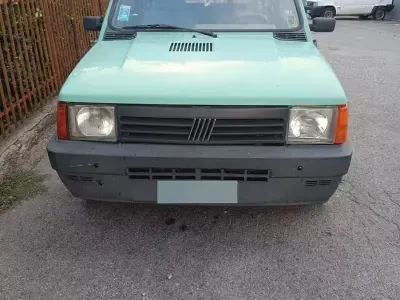 Usata Fiat Panda Young 39 CV (28 kW) 2000 Verde Berlina