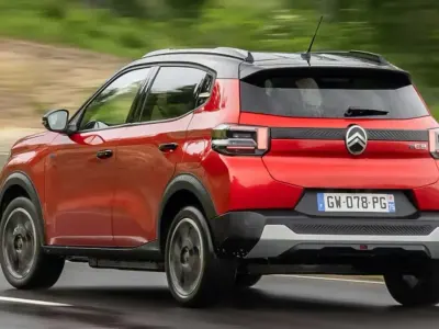 Usata Citroën e-C3 52 kW (72 CV) 2024 Argento Utilitaria