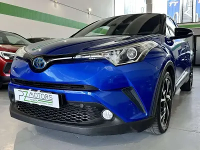 Usata Toyota C-HR Trend 98 CV (72 kW) 2018 Blu/azzurro SUV